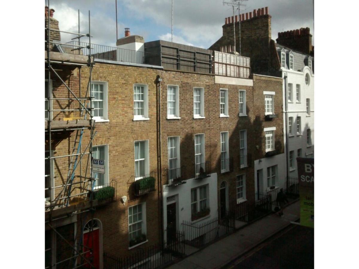 Central London Flat. Georgian Terrace. Bright. Экстерьер фото
